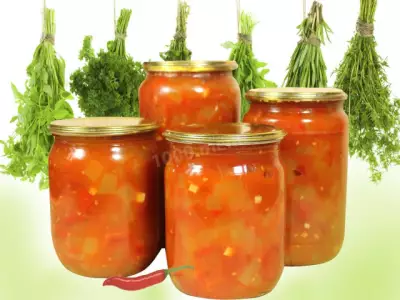 Кабачки без стерилизации  в остром томатном соусе
