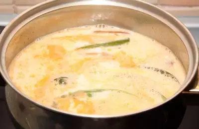 Суп с креветками на кокосовом молоке