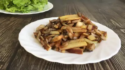 Картофель с грибами вешенки