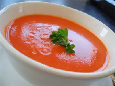 Мексиканский суп с фасолью на томатном соке