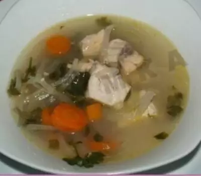 Рыбный суп уха из сазана