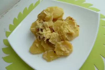 Запеченный картофель в молоке
