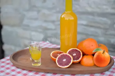 Ликер из апельсинов на водке