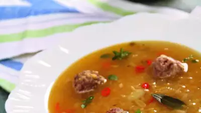 Суп из чечевицы с фрикадельками