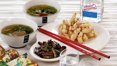 Пекинский кисло-сладкий суп с уткой