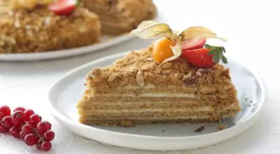 Торт Медовик со сметанным кремом фото