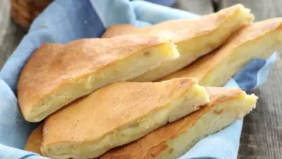 Картофджын, осетинский пирог с картофелем