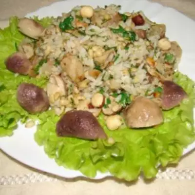 Рис с белыми грибами кедровыми орешками и фундуком