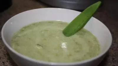 Крем-суп из стручкового горошка