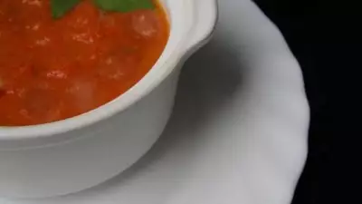 Крем суп из гриллованых перцев и запеченного чеснока