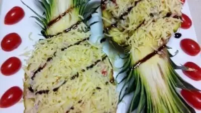 Салат из курочки с ананасами гавайская вечеринка