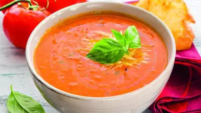 Томатный суп с базиликом