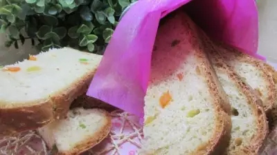 Хлеб белый с цукатами в хлебопечке