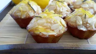 Лимонно-розмариновые кексы