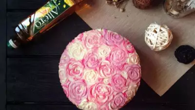 Вкуснейший ягодный торт назовём его пожалуй розовые грёзы