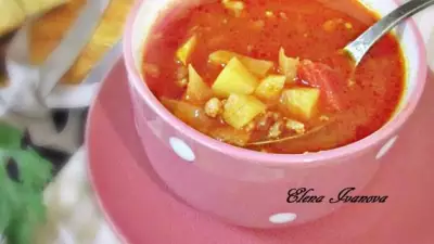 Густой томатный суп с фаршем