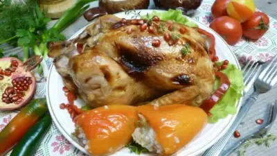 Курица,фаршированная сладким перцем с рисом