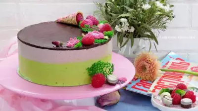 Торт "Птичье молоко" Малина-Фисташка-Роза