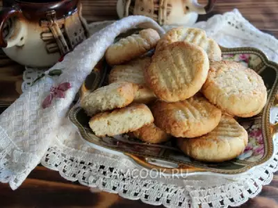 Песочное печенье с кокосовой стружкой