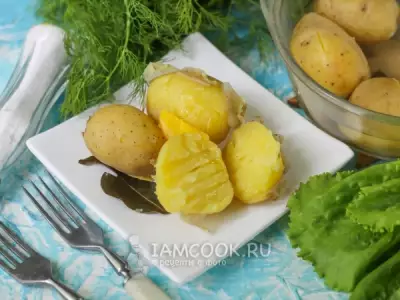Картошка в мундире в микроволновке