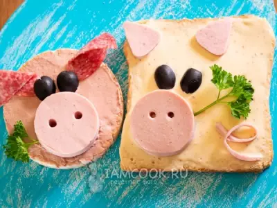 Бутерброды в форме свиньи (с колбасой)