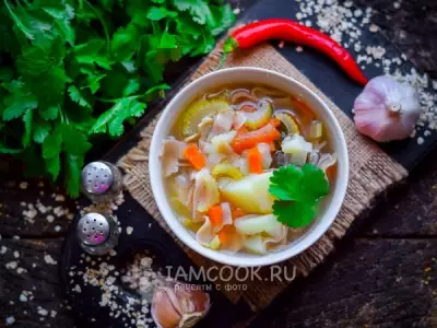 Суп со стеблевым сельдереем и гречневой лапшой