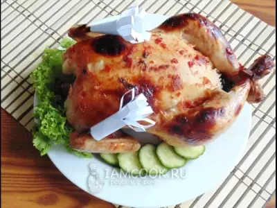 Курица с рисом и черносливом запеченная в духовке