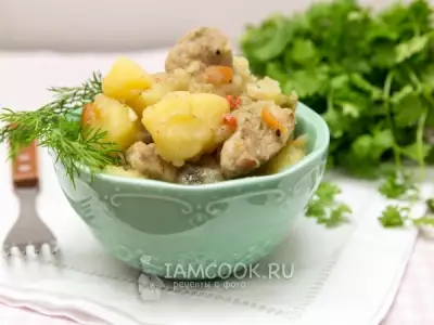 Тушёная картошка с мясом и овощами