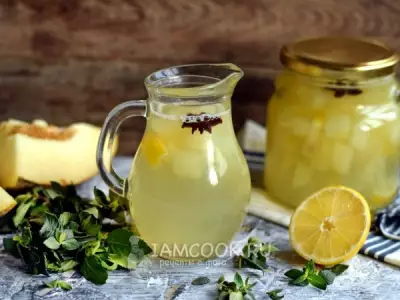 Компот из дыни и лимона