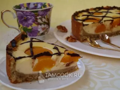 Торт «Яичница» с персиками и шоколадом
