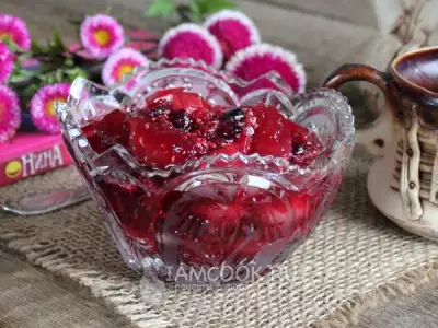Варенье ассорти из замороженных ягод и фруктов