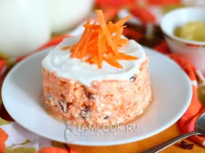 Салат из моркови и творога