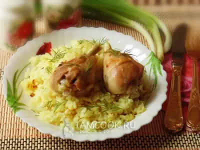 Курица запеченная с рисом в духовке