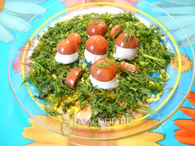 «Боровички» из яиц, фаршированных творогом и зеленью
