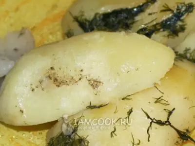 Картофель запеченный в фольге