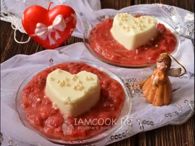Творожные сердечки с ягодным соусом