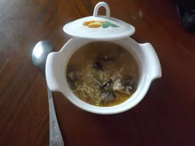 Густой рисовый суп с тайской ноткой