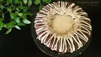 Пирог "вулкан" с творожно-банановой начинкой