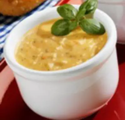 Сырный суп с луком