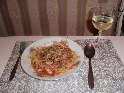 Паста "фрутти ди маре"  (спагетти с морепродуктами)