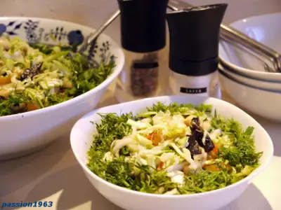 Капустный салат микс со многими вкусными добавками