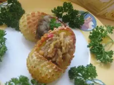 Лапти из картофеля с грибочками и баклажанами