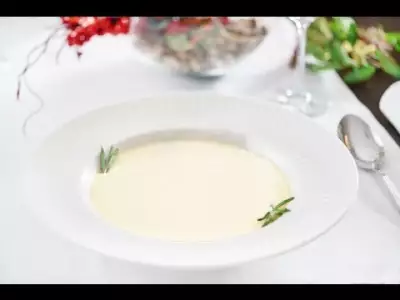 Суп-пюре из кабачков с курицей
