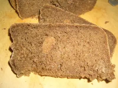 Ржаной хлеб с тмином и отрубями