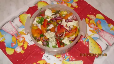 Салат овощной по китайски с копченой курочкой