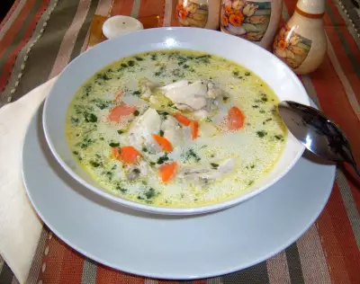 Спаржевый куриный суп со сливками и галушками