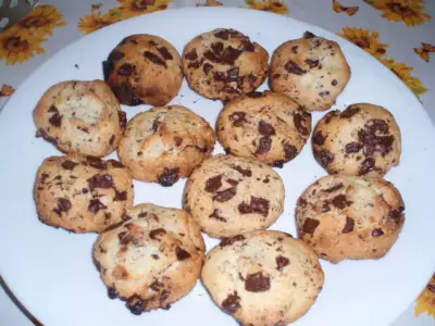 Печенье с кусочками шоколада