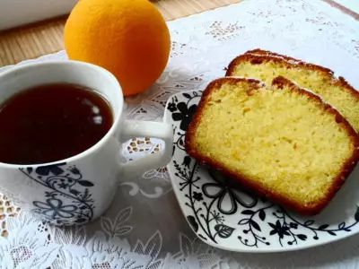 Простой апельсиновый кекс к чаю.
