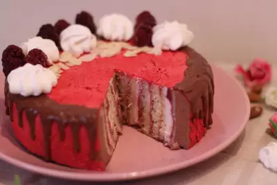 Шикарный торт мусс с вертикальными коржами