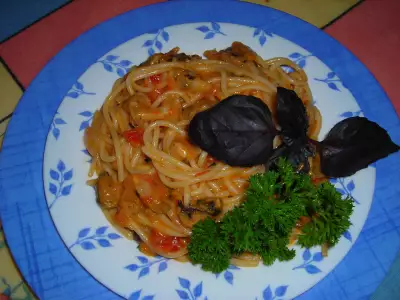 Паста "фрутти ди маре"  (спагетти с морепродуктами)